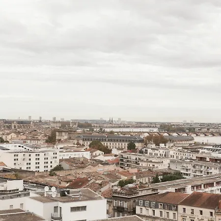 Free Parking - Self Checkin - Wifi - Panoramique Terrasse - Duplex Saint Jean - Superbordeaux * 波尔多