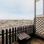 Apartmán Bright 2-bedroom Duplex Near Gare Saint-jean With Parking