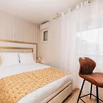 Bright 2-bedroom Duplex Near Gare Saint-jean With Parking Bordeaux
