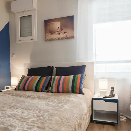 Bright 2-bedroom Duplex Near Gare Saint-jean With Parking Bordeaux